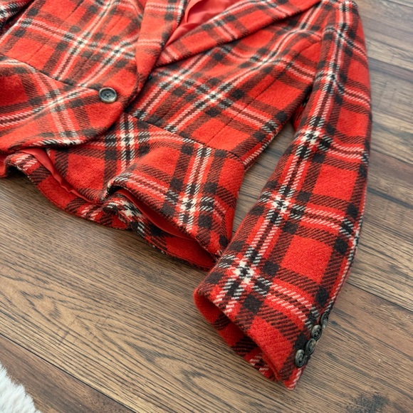 Lauren Ralph Lauren Women’s Red Plaid Wool Blazer Size 6 EUC - Picture 2 of 8